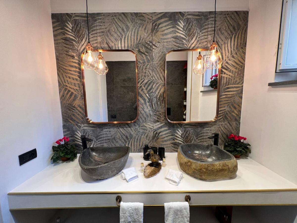 Orlando Relais Bed & Breakfast Наполи Екстериор снимка