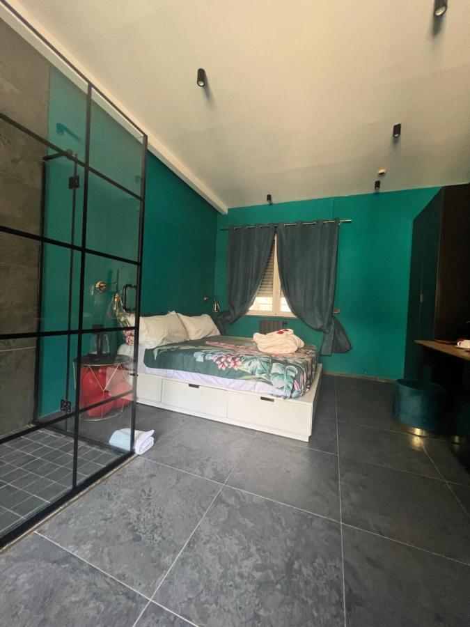 Orlando Relais Bed & Breakfast Наполи Екстериор снимка